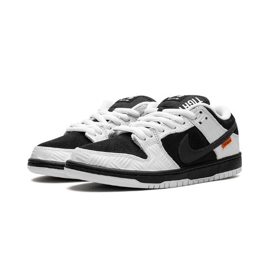 TIGHTBOOTH x Dunk Low SB FD2629-100